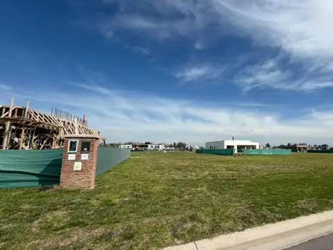 Village Joven Avenida Héroes De Malvinas 400
