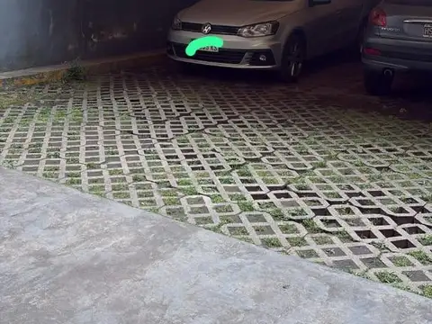 COCHERA EN CABALLITO