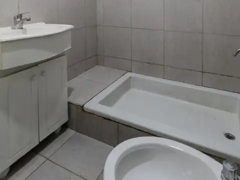 Caaguazú 6400