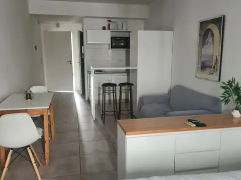 Departamento en Alquiler de Monoambiente