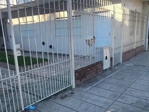 Casa en Venta en Ezeiza, USD 150.000