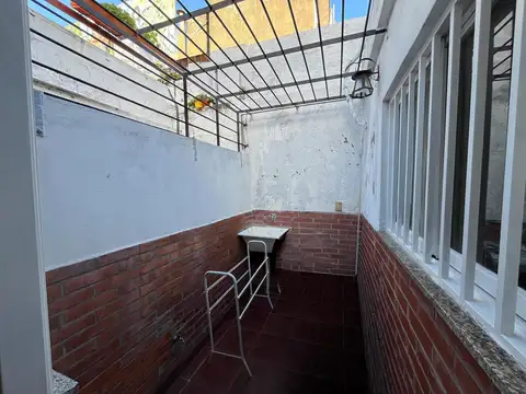 Depto Tipo Casa en Venta de 2 dormitorios