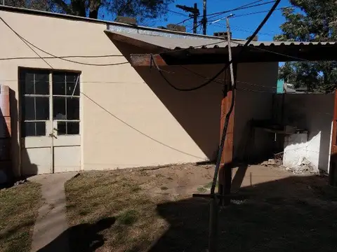 Vendo casa 2 dormitorios en Bº Pinares de Almafuerte