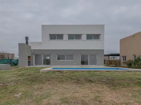 Casa en Alquiler Temporal A Estrenar