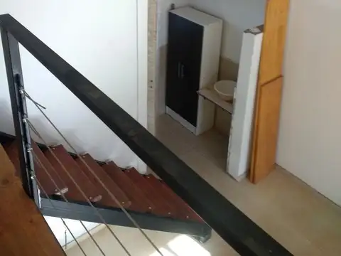 BOULOGNE - MODERNO LOFT HECHO A NUEVO! - CON DORMITORIO EN ENTREPISO 