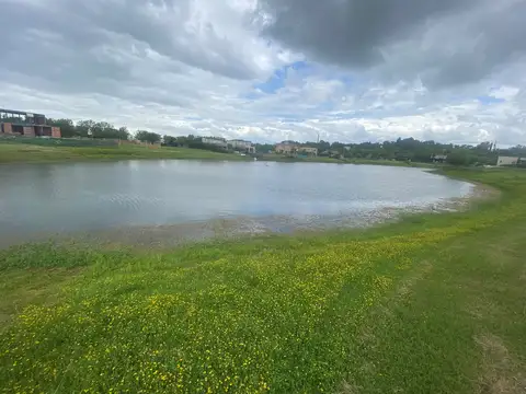 Terreno en Venta en El Cazal, USD 85.000