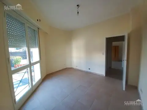 Depto Tipo Casa en Alquiler de 2 ambientes
