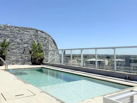 Penthouse de categoría Piscina  privada en  Terraza  Propia 3 dormitorios en suite