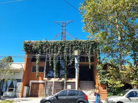 Local en Venta 57 años