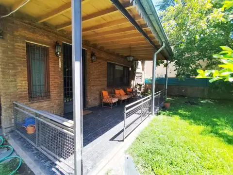 Casa en Venta en Villa Gobernador Udaondo, USD 255.000