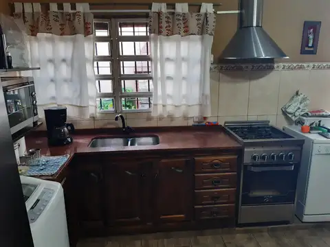 Chalet 4 amb en Pte. Perón esq. Brasil Villa Sarmiento