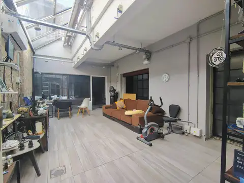 Depto Tipo Casa en Venta de 4 ambientes