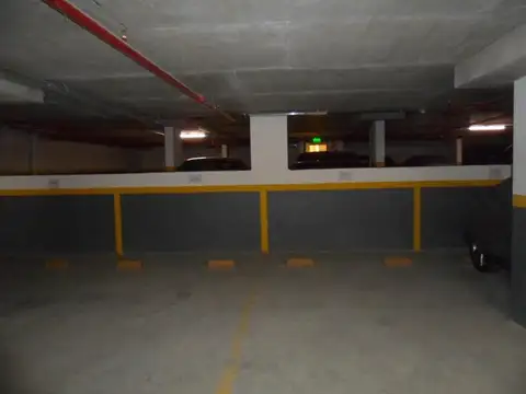 Cochera en Alquiler para coche grande