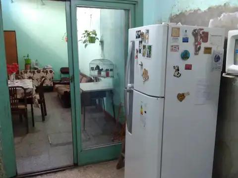 Exclente Casa 4 Amb c/patio y terraza
