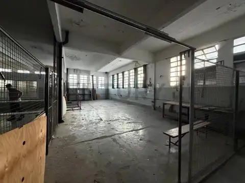 Galpón Industrial en Alquiler en Florida Oeste (Vicente López)  956 M2 TOTAL