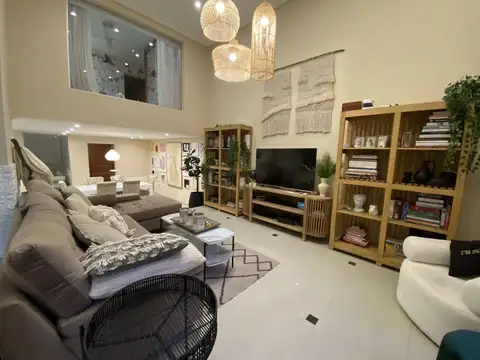 Depto Tipo Casa en Venta 70 años