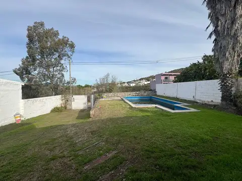 CASA EN VENTA LA CALERA CON PILETA