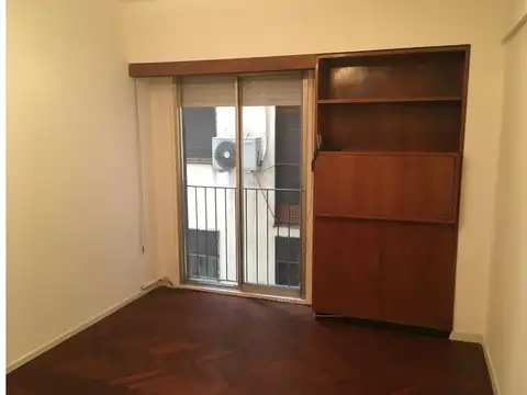 Departamento en Alquiler en Caballito, $ 450.000