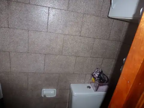 Local sobre av.,Rolon  mas p/alta LOFT