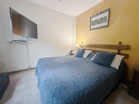 Depto Tipo Casa 3 ambientes con 2 baños