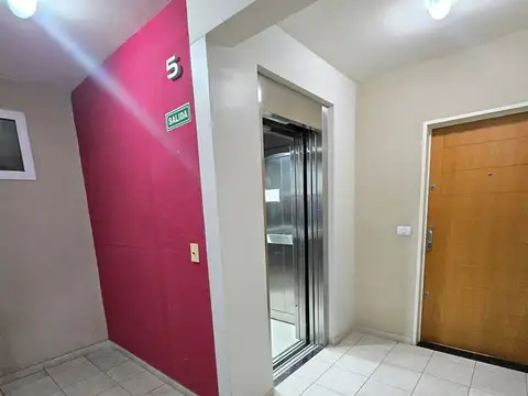 Departamento en Venta con 1 cochera