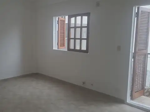 Juan Bautista Alberdi 3120 , Piso 2