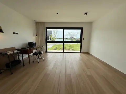 Casa en Alquiler 1 año