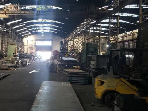 Nave Industrial en venta en Boulogne - San Isidro