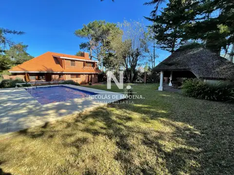 Casa en Venta en Rincón del Indio, USD 700.000