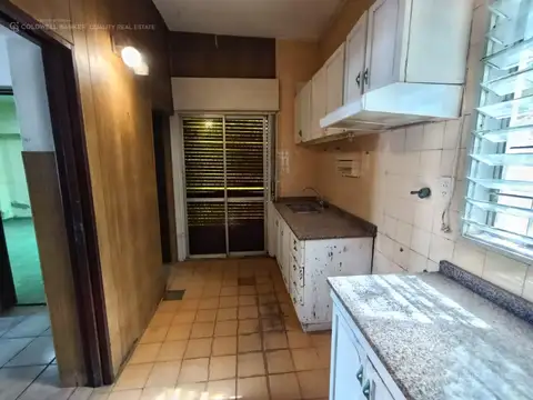 Depto Tipo Casa 4 ambientes con 2 baños