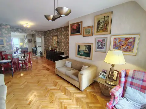 PACHECO DE MELO 1800