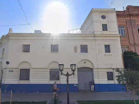 Balcarce 683