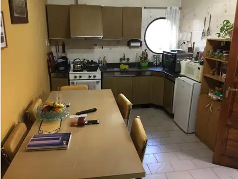 Vieytes 100