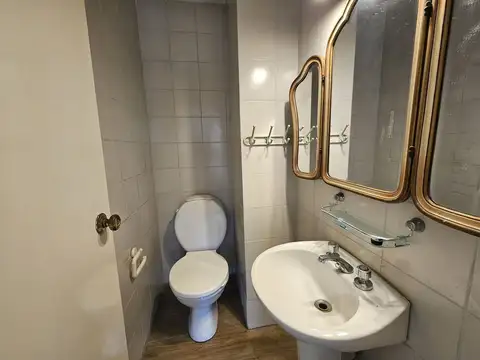 Departamento 4 ambientes con 3 baños