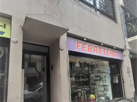 Amenábar 2200, Piso 1