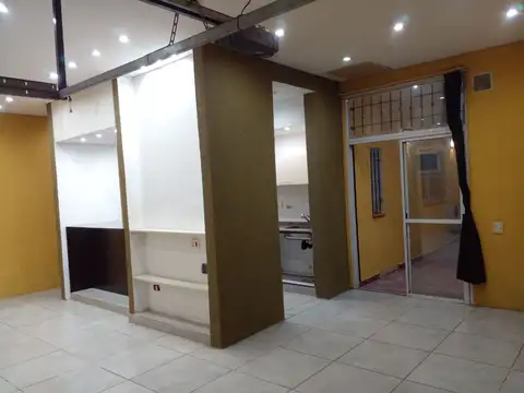 PH 3 AMB PB COCHERA PATIO LAV BARRACAS FINANCIA