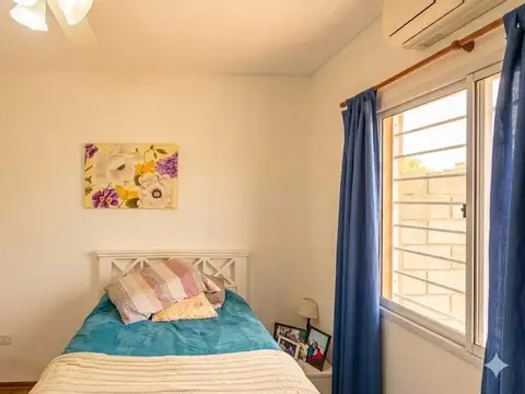 Depto Tipo Casa en Venta con 1 cocheras