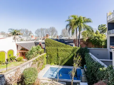 Casa en VENTA con jardín y pileta - 6 ambientes - Villa Urquiza