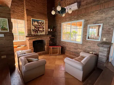 Casa en Venta en Ituzaingo, $ 180.000