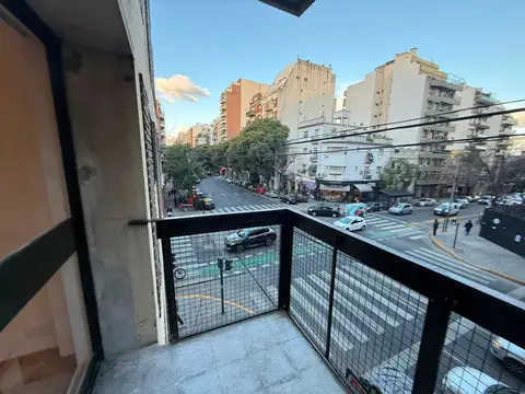 Avenida Directorio 200