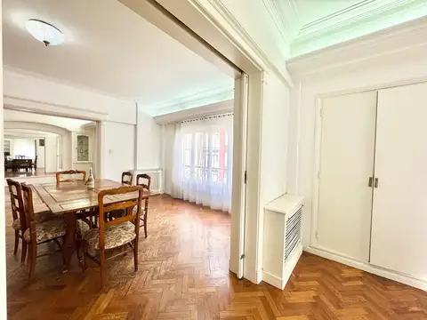 Departamento 4 ambientes con 3 baños