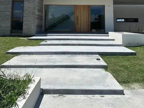 Casa en Venta en Pilar, USD 828.000