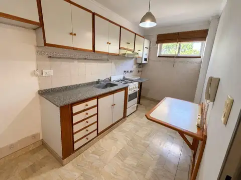 Departamento 2 dormitorios, 57 m2. Necochea 2400.