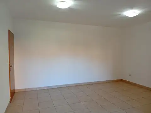 Departamento en Venta en Campana, USD 80.000