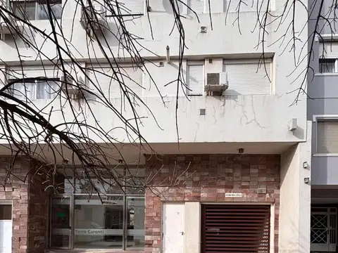 Venta cochera Caronti 39