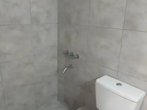 Departamento en Alquiler en El Palomar, $ 420.000