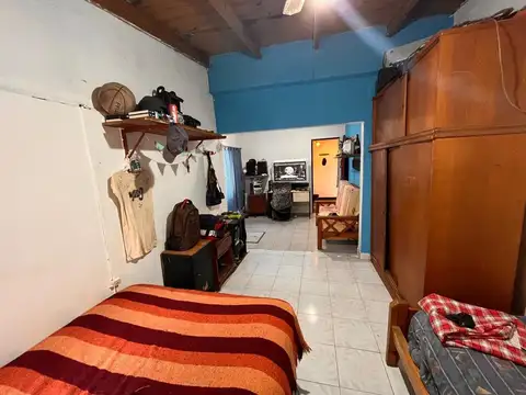 CASA EN VENTA GONNET 2 DORMITORIOS QUINCHO PILETA