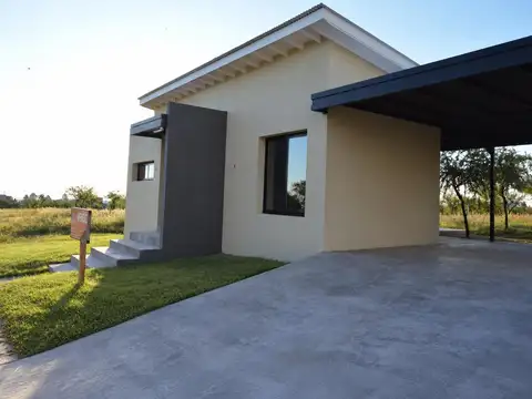Depto Tipo Casa en Venta con 1 cochera