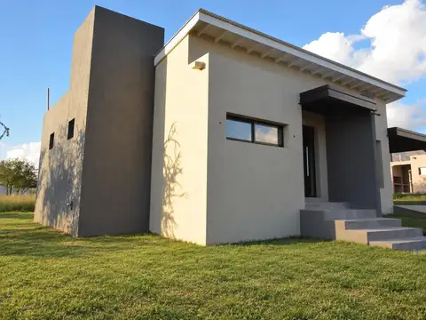 Depto Tipo Casa en Venta en Merlo, USD 93.000