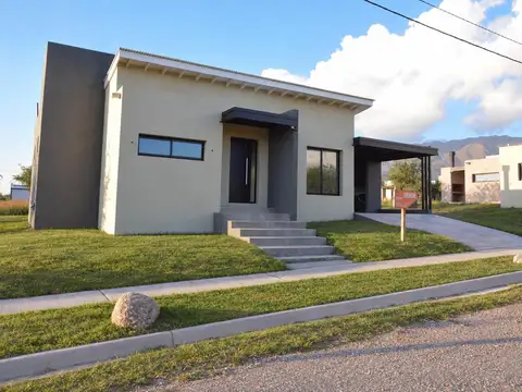Depto Tipo Casa en Venta al Sur